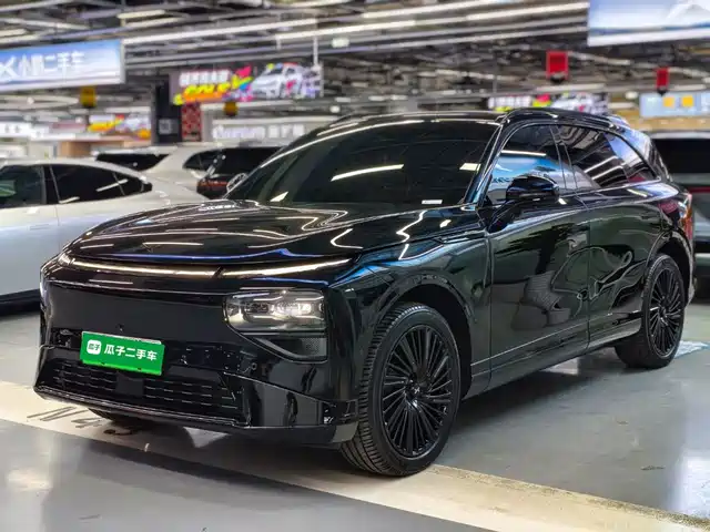 2025 Xpeng G9