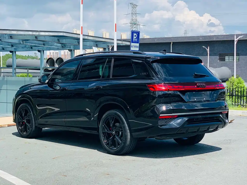 Audi Q6 — миниатюра 5