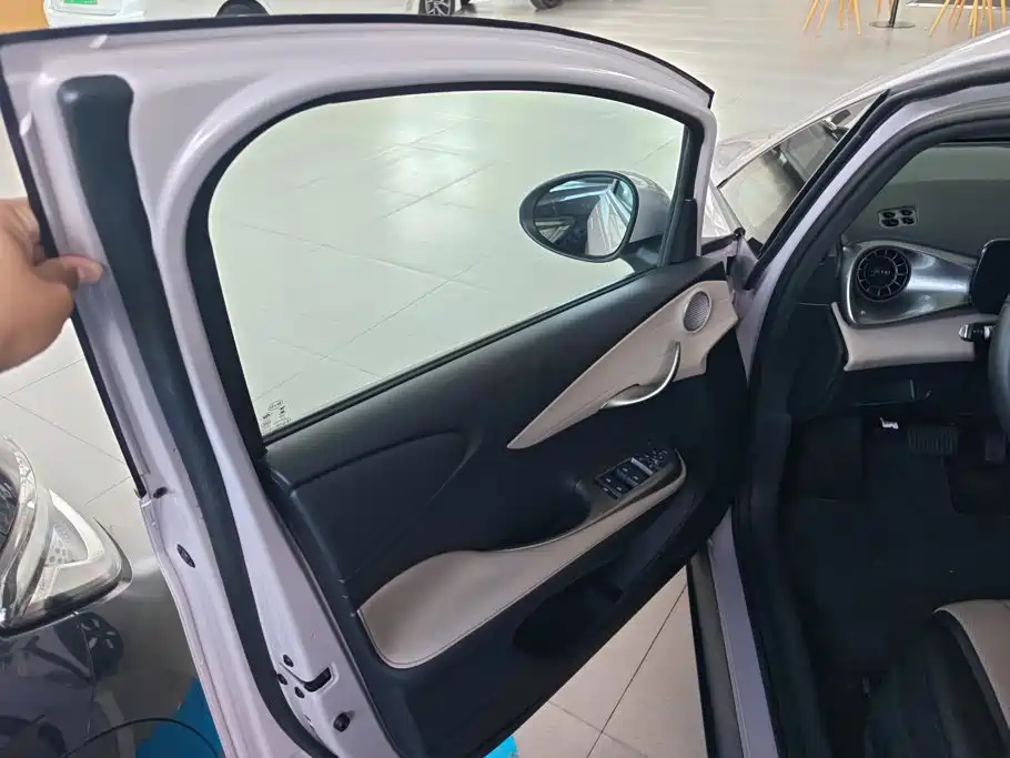 BYD Dolphin — миниатюра 7