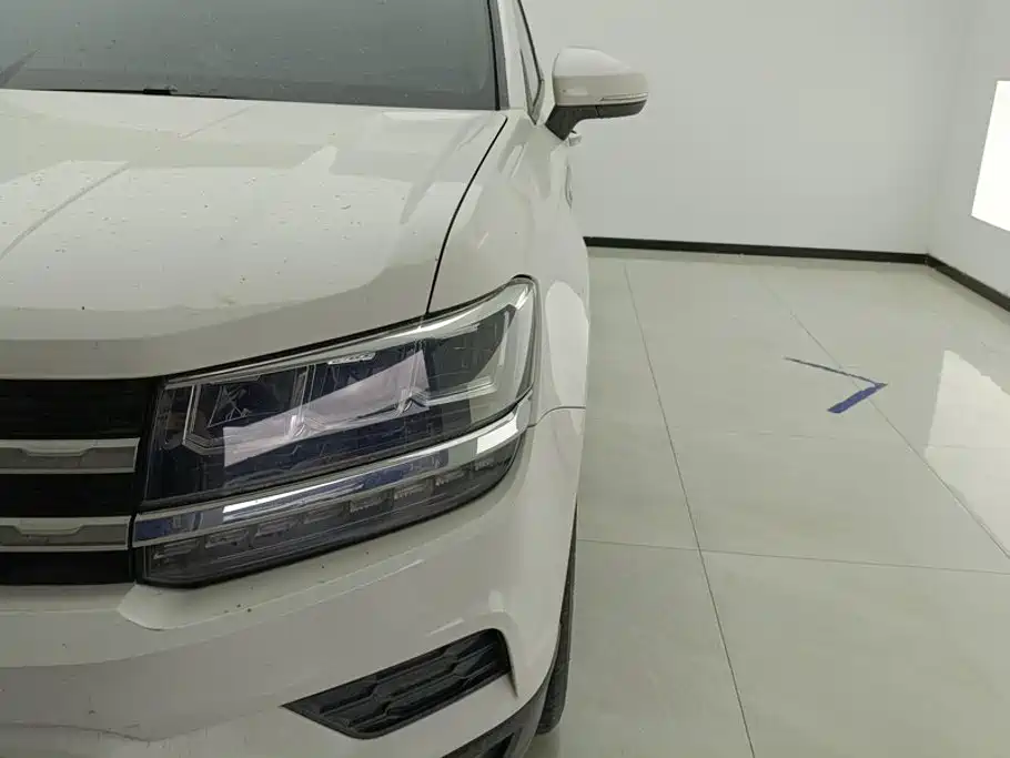 Volkswagen Tharu — миниатюра 5