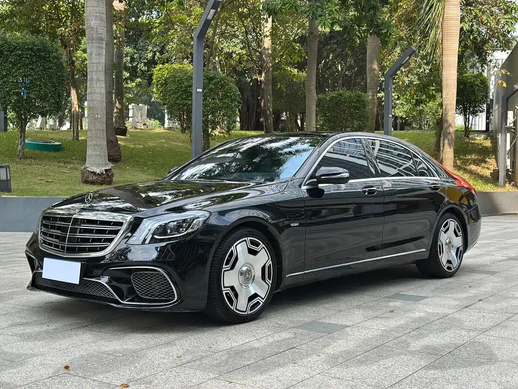 Mercedes-Benz S-Class 2023