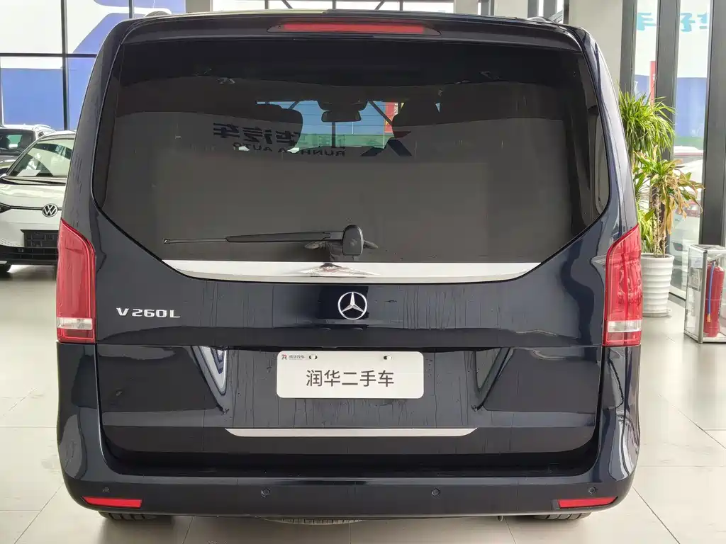 Mercedes-Benz V-Class — миниатюра 4