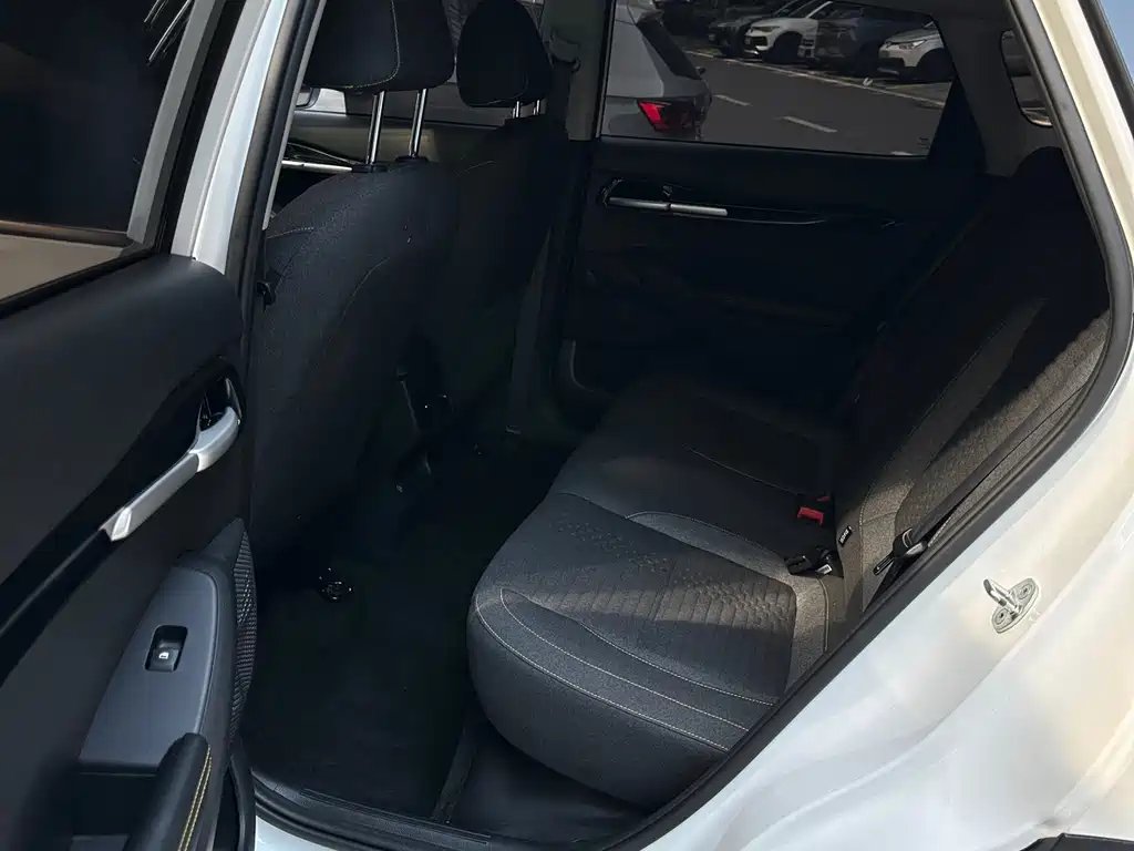 Kia Seltos — миниатюра 14