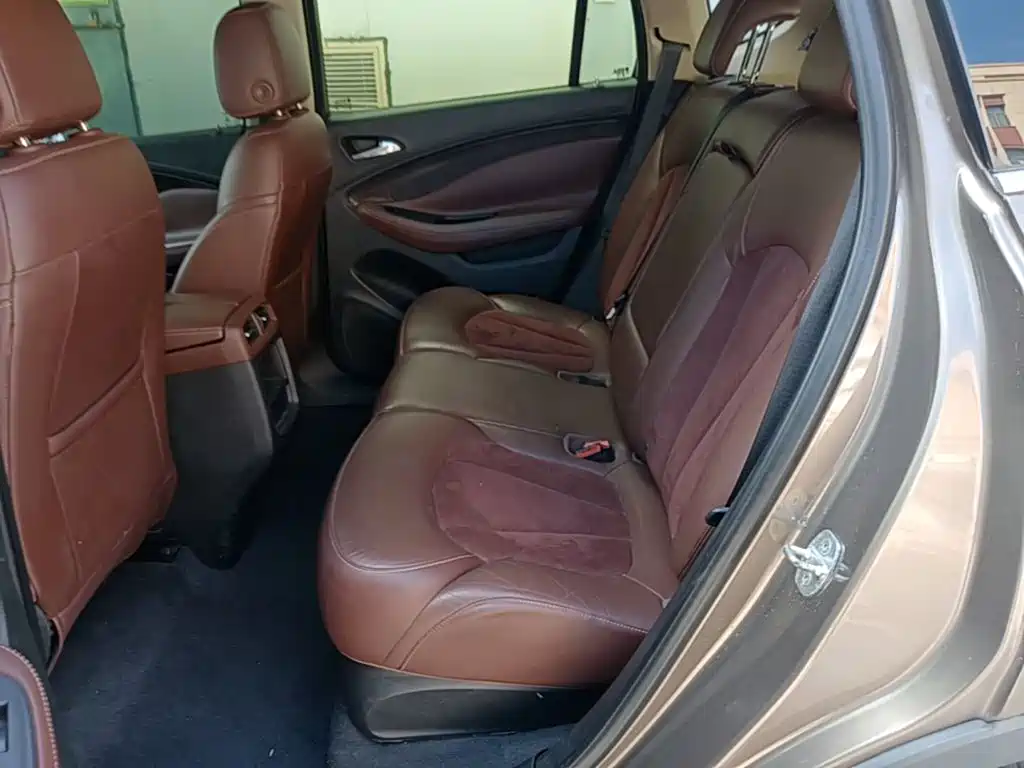 Buick Envision Plus — миниатюра 17