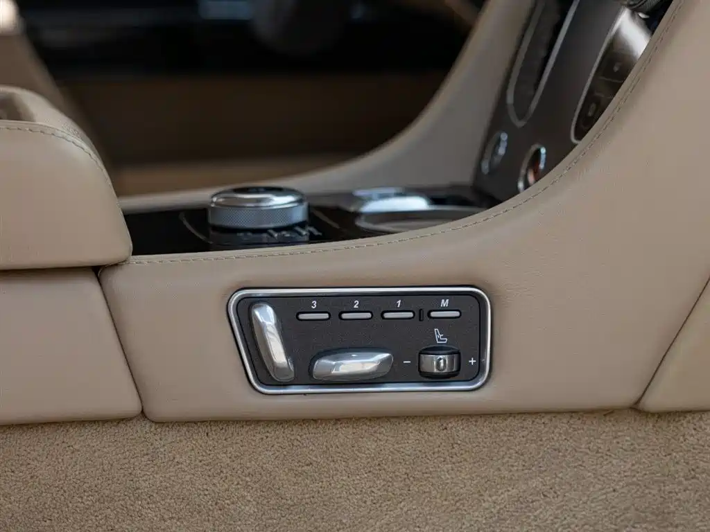 Aston Martin Rapide — фотографии объявления, Фото 19