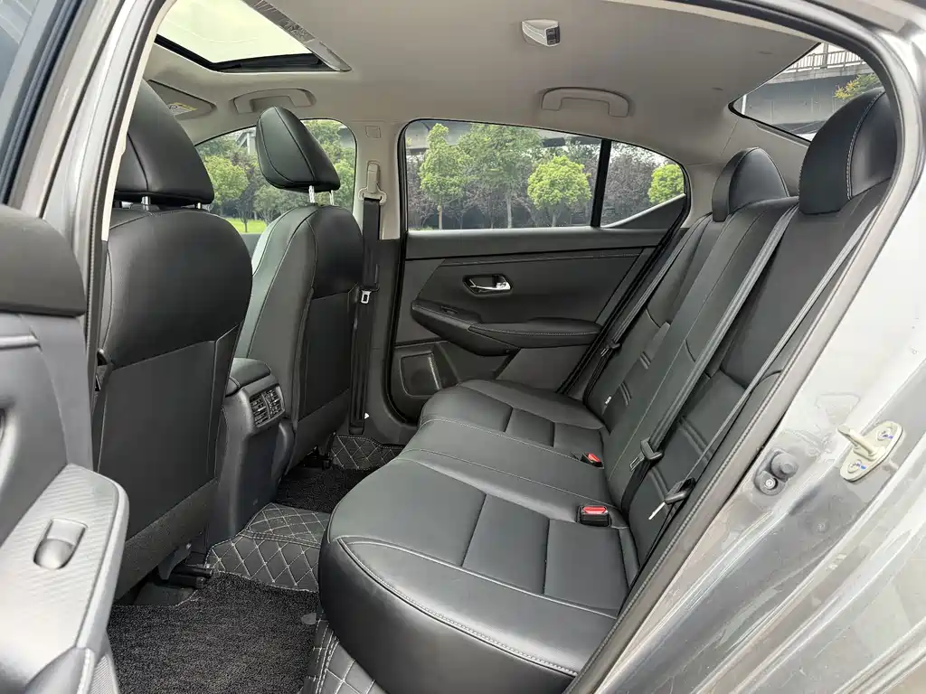 Nissan Sylphy — миниатюра 11