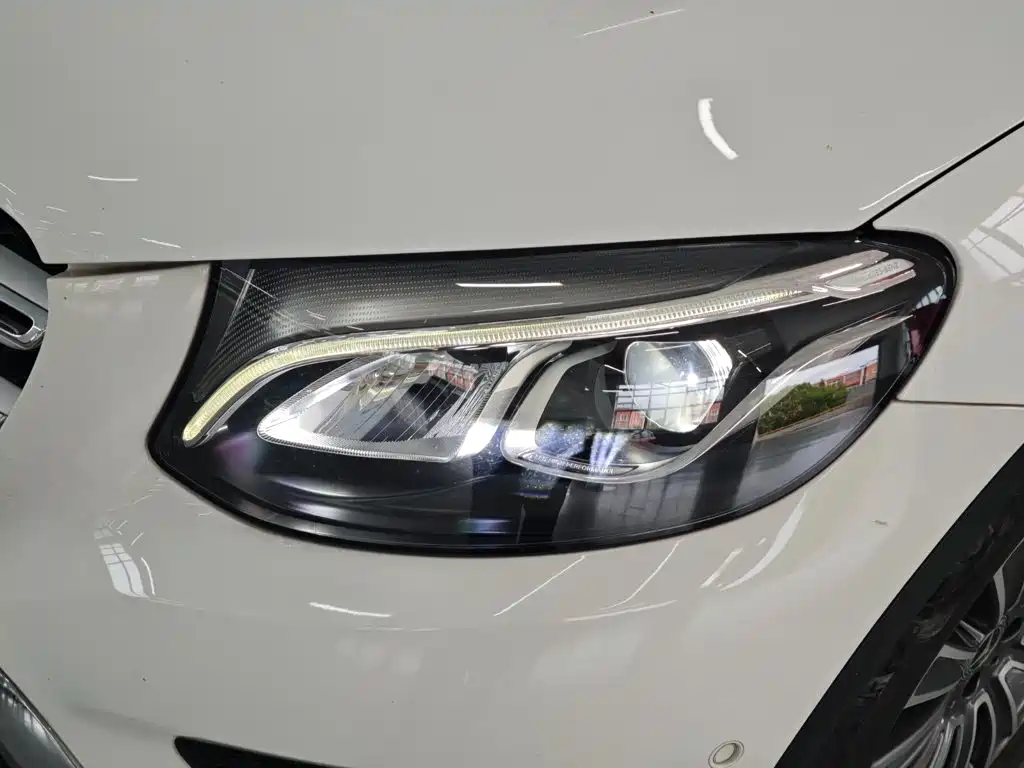 Mercedes-Benz GLC — миниатюра 21