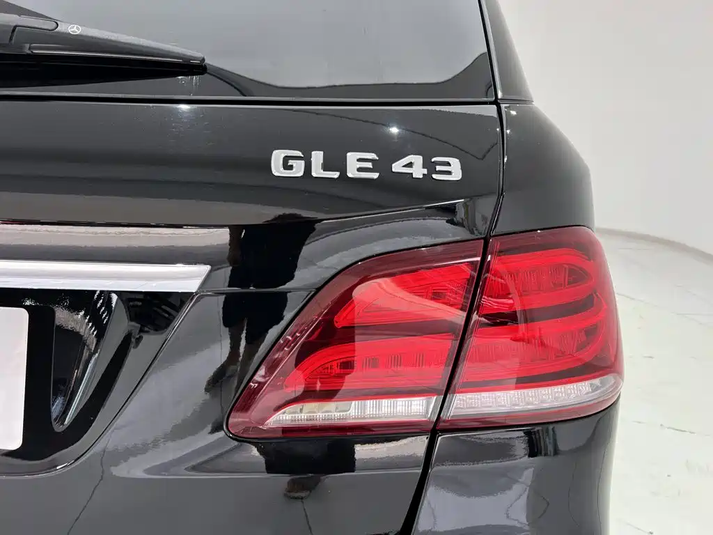 Mercedes-Benz GLE AMG — миниатюра 24