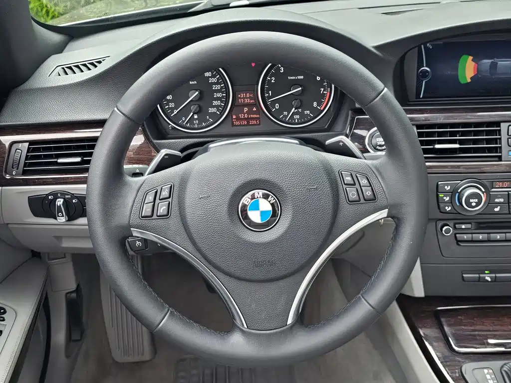 BMW 3 Series (Import) 330i Convertible Coupe Edition, фото 6