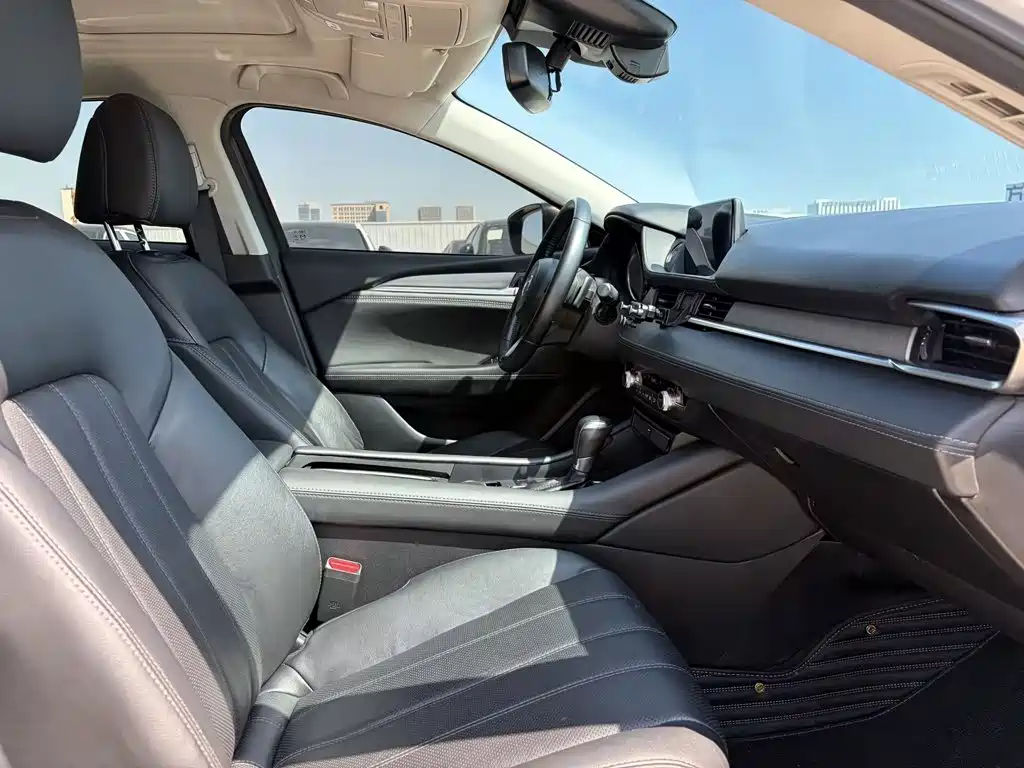 Mazda Atenza — миниатюра 15