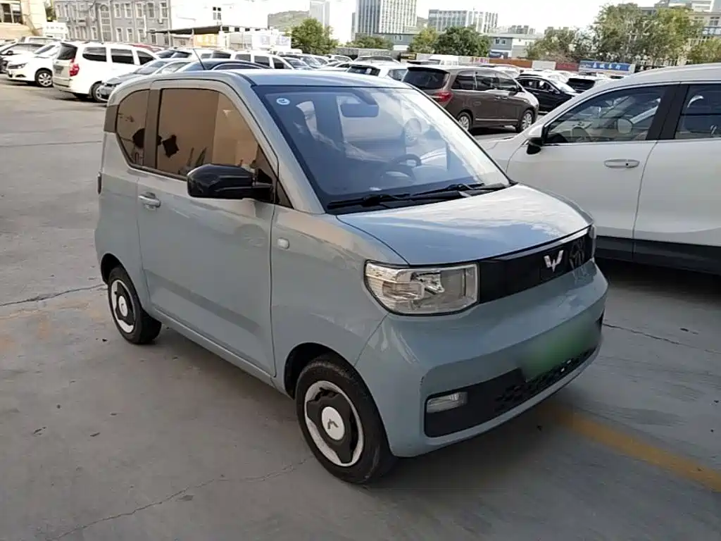Wuling MINIEV — миниатюра 4