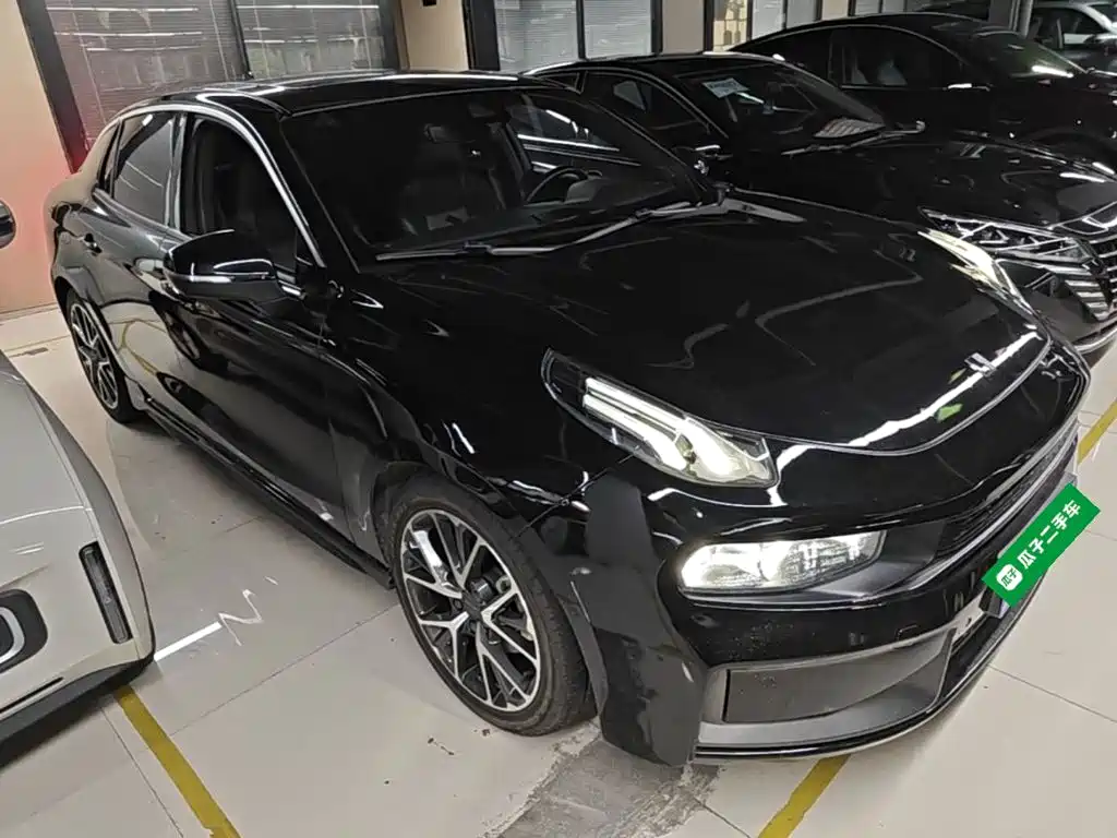 Lynk & Co 03 — миниатюра 4