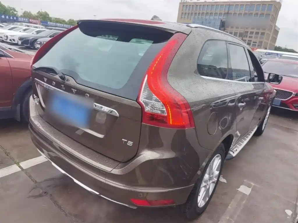 Volvo XC60 2016 T5