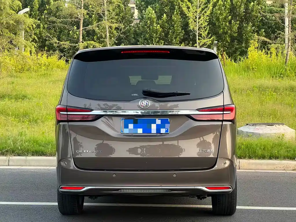 Buick GL8 2023 Luxury