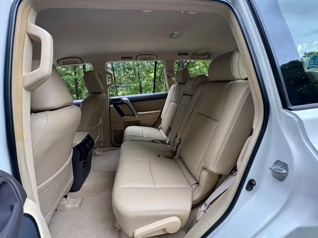 Toyota Prado (Import) — миниатюра 9