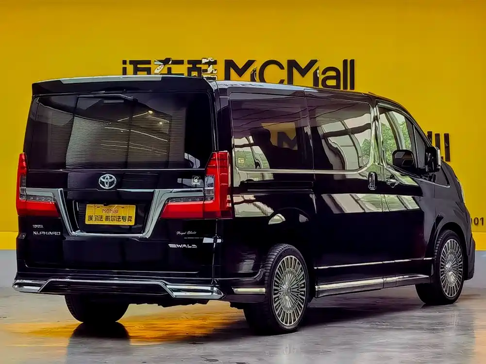Toyota Granvia 2023 3.5L