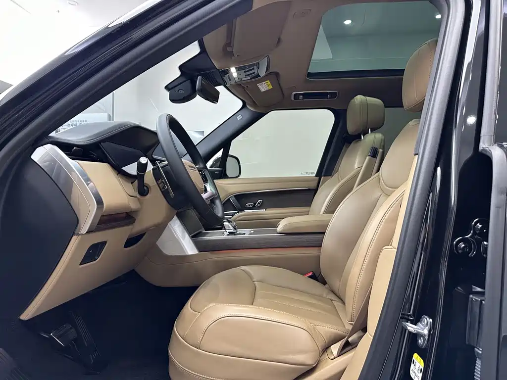 Land Rover Range Rover — миниатюра 9