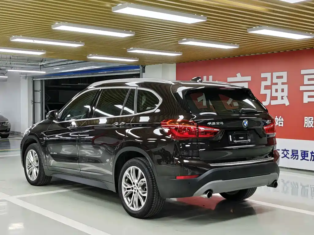 BMW X1 — миниатюра 4