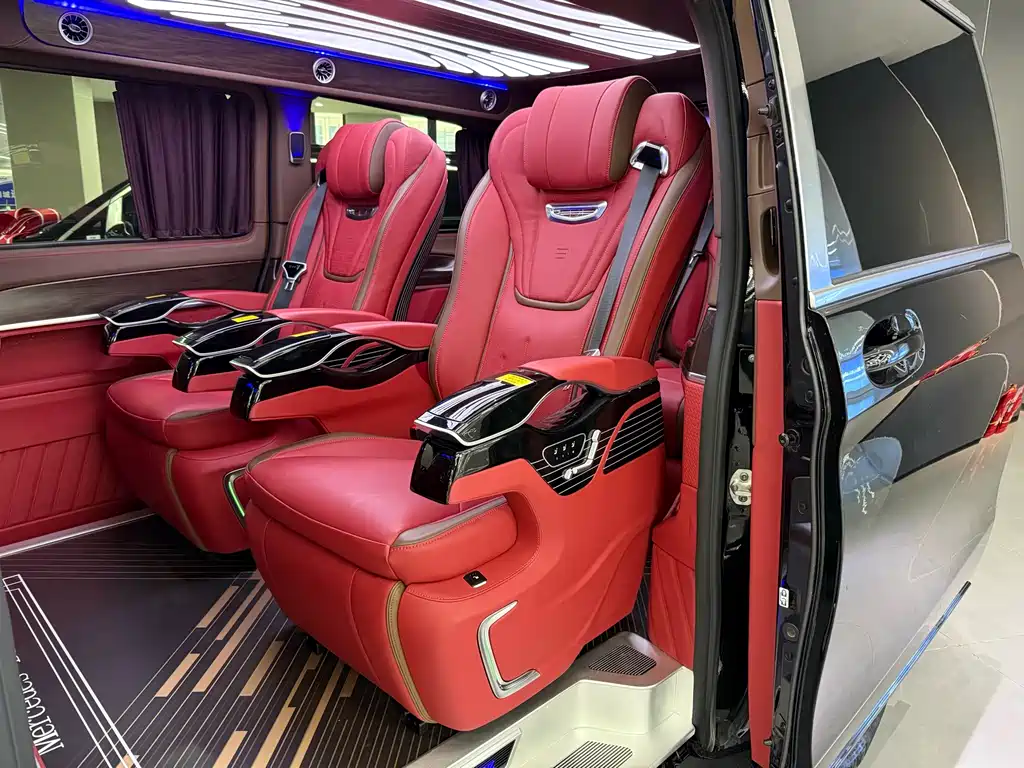 MERCEDES-BENZ V CLASS