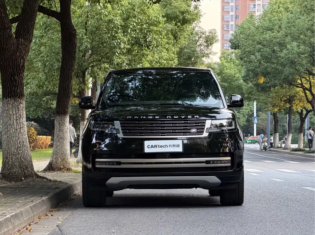Land Rover Range Rover — миниатюра 2