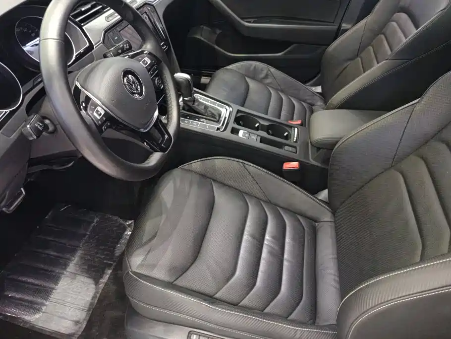 Volkswagen CC — миниатюра 9