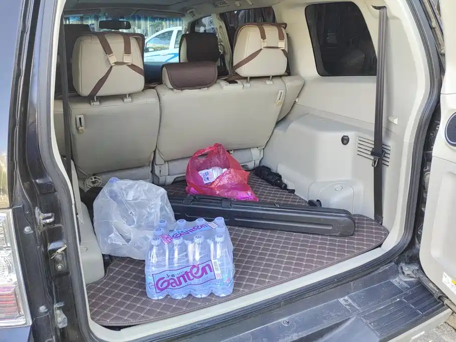 Mitsubishi Pajero (Import) — миниатюра 4