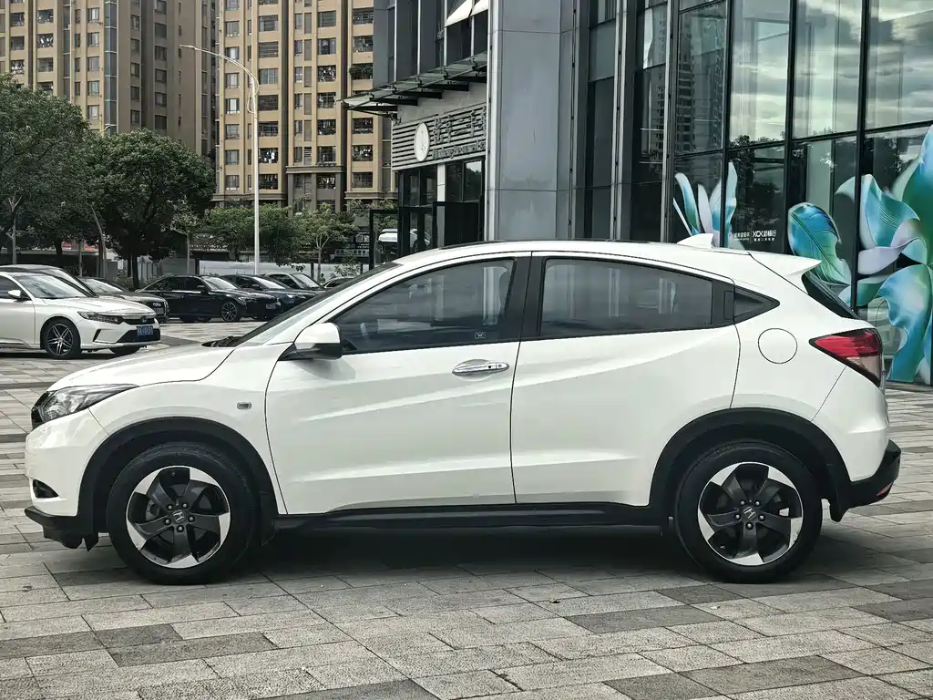 Honda Vezel — миниатюра 3