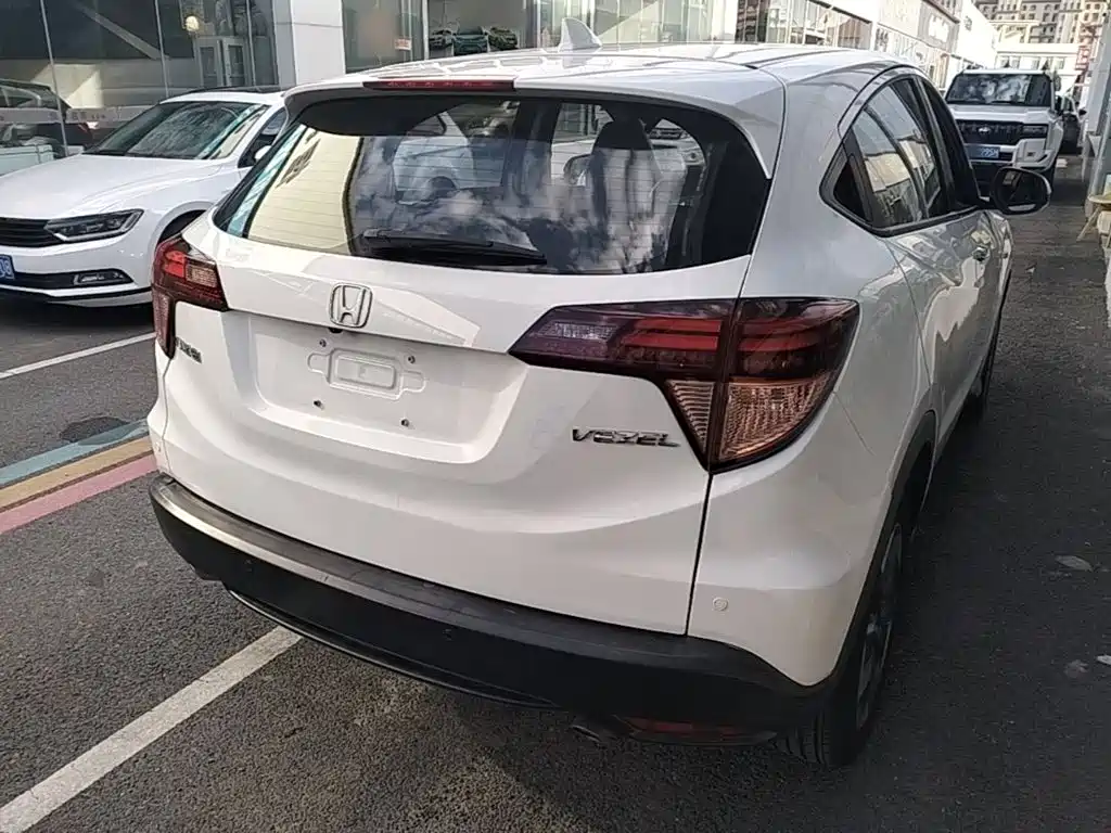Honda Vezel — миниатюра 7