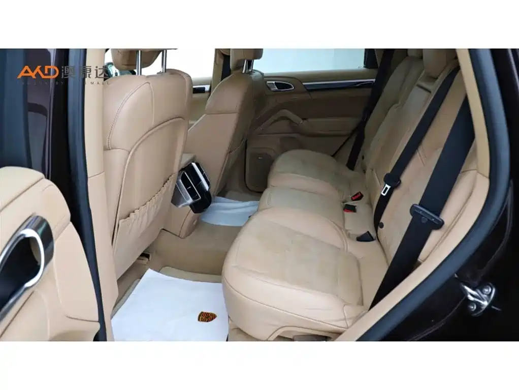 Porsche Cayenne 2016 Cayenne Platinum Edition 3.0T