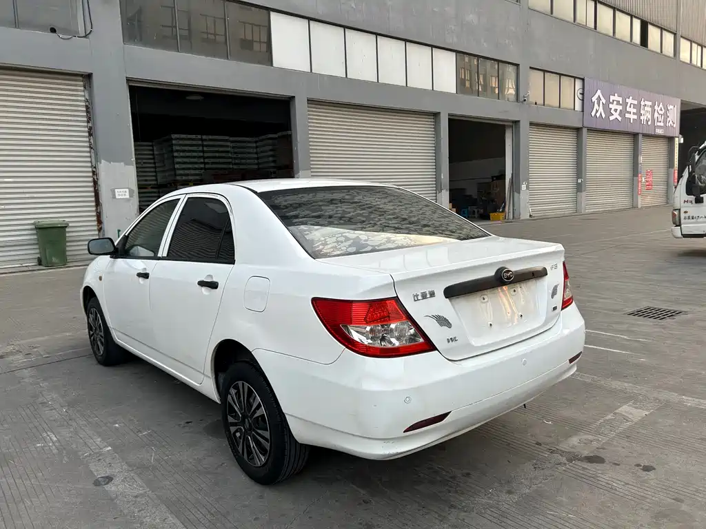 BYD F3