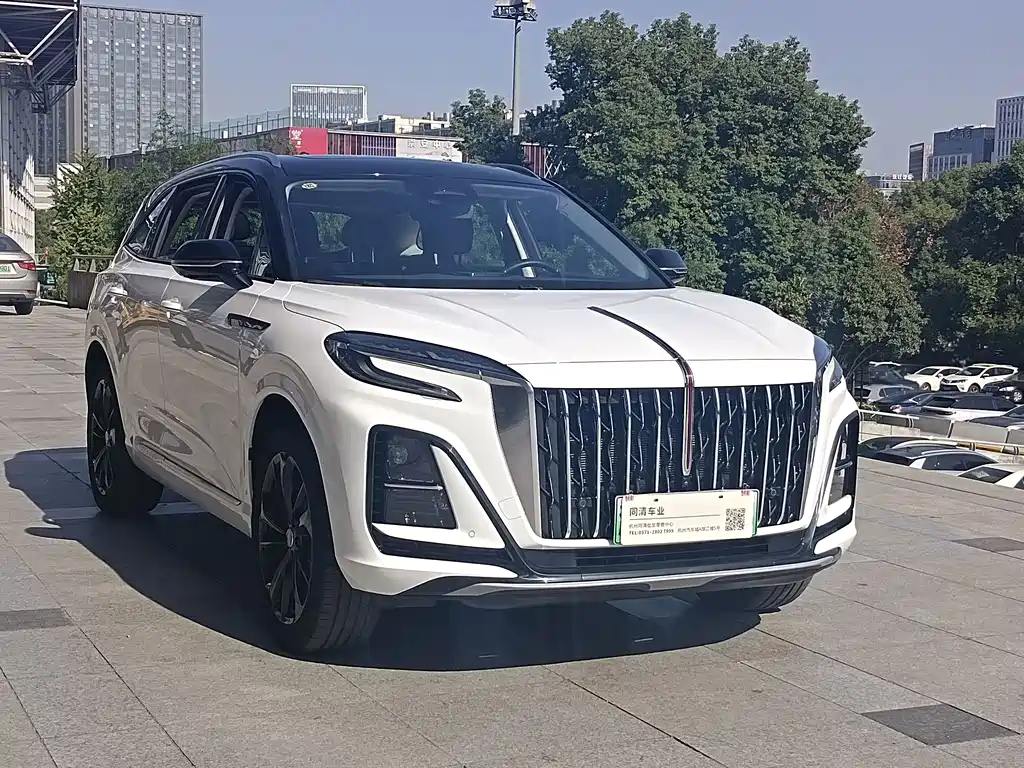 Hongqi Hongqi HS3 PHEV — миниатюра 3
