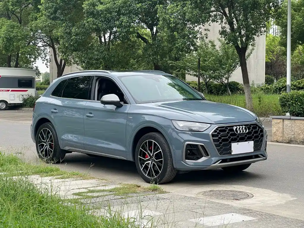 Audi Q5L — миниатюра 4