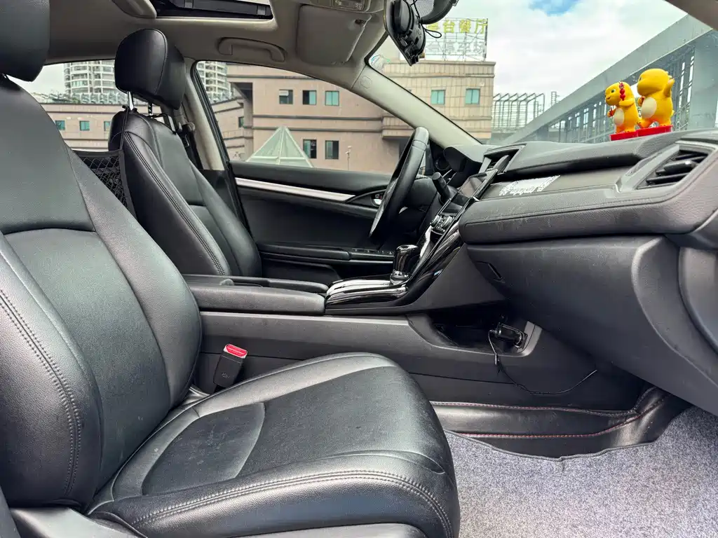 Honda Civic — миниатюра 12