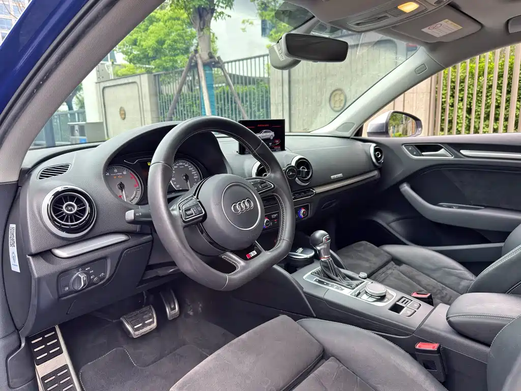 Audi S3 — миниатюра 6