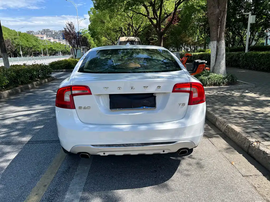 Volvo S60 2013 T5
