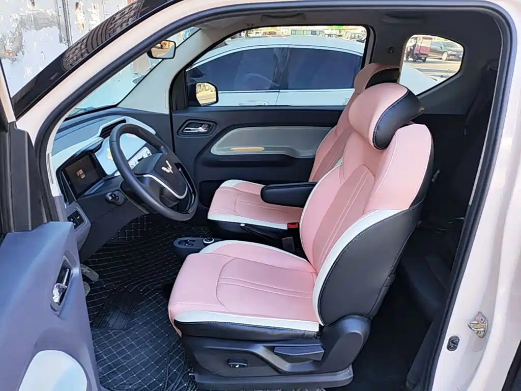 Wuling MINIEV — миниатюра 15
