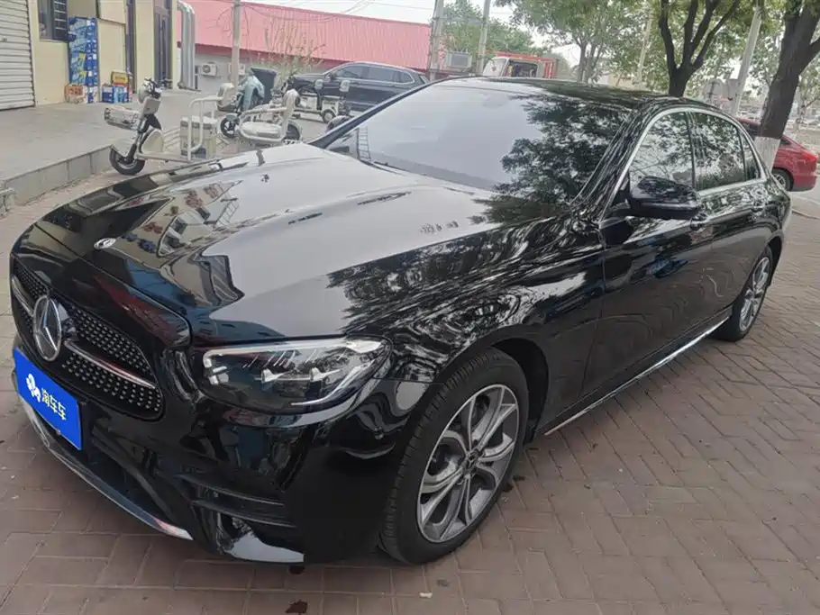 Mercedes-Benz E-Class 2021