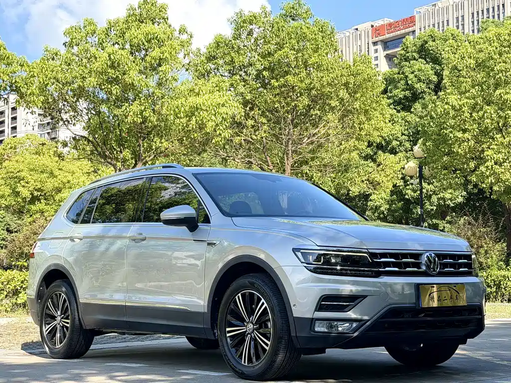 Volkswagen Tiguan L — миниатюра 3