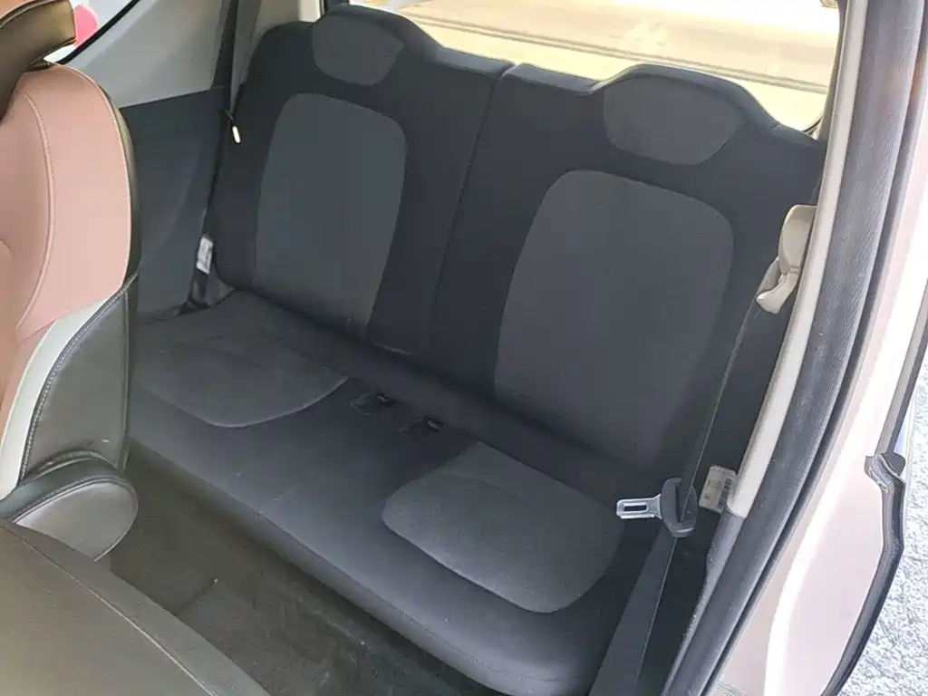 Wuling MINIEV — миниатюра 17