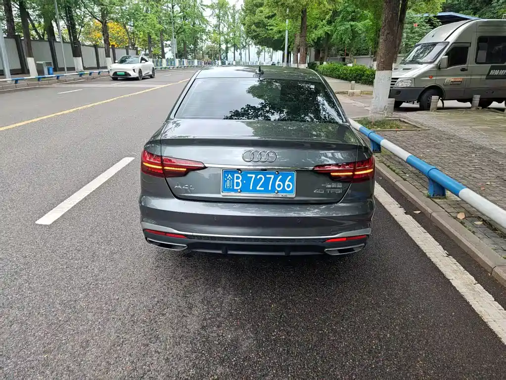 Audi A4L 2022 40 TFSI Fashion