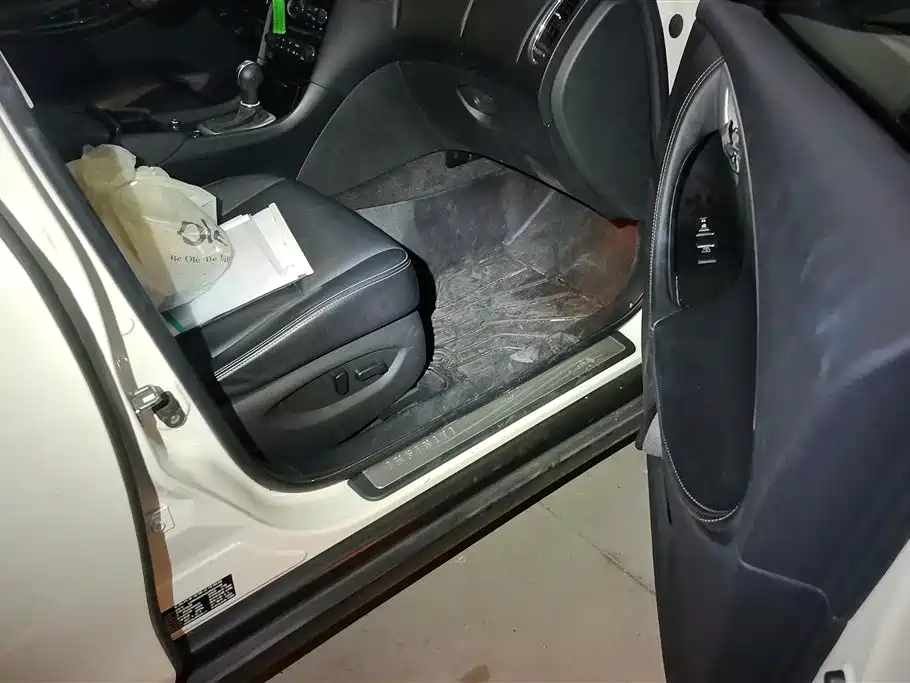 Infiniti QX50 2015 2.5L Enjoy