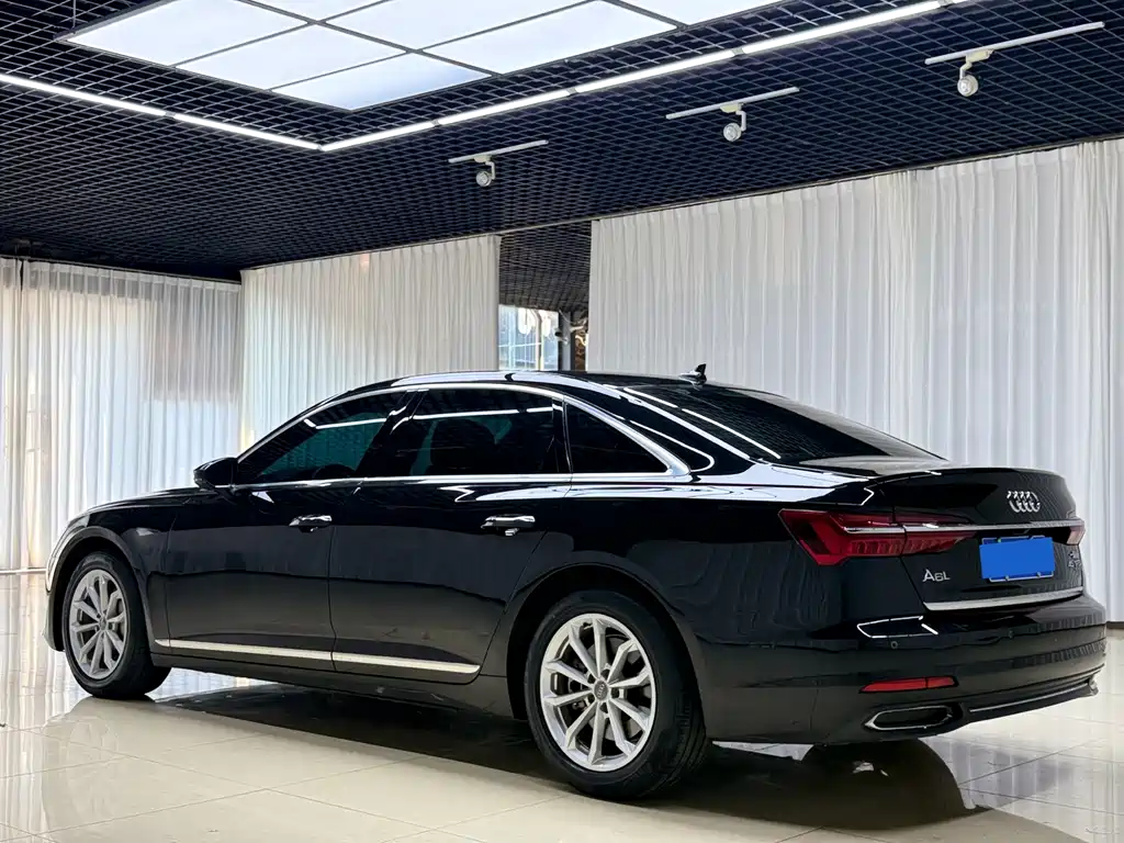 Audi A6L — миниатюра 4
