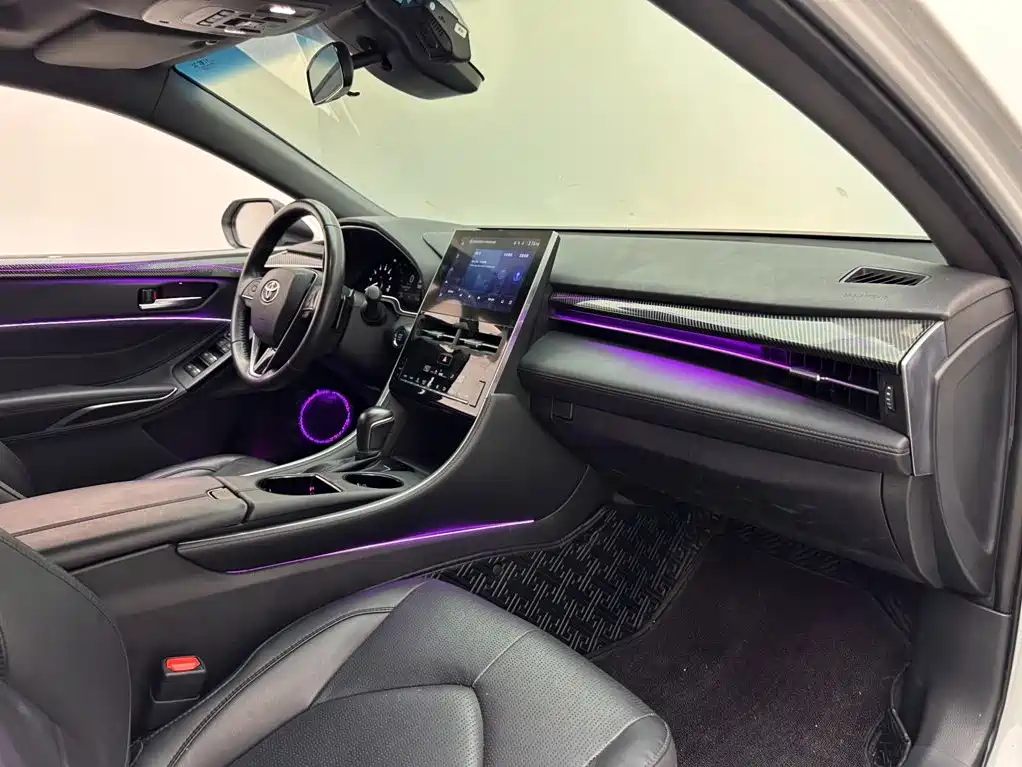 Toyota Avalon — миниатюра 11