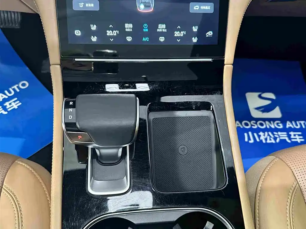Li Auto Li ONE — миниатюра 11