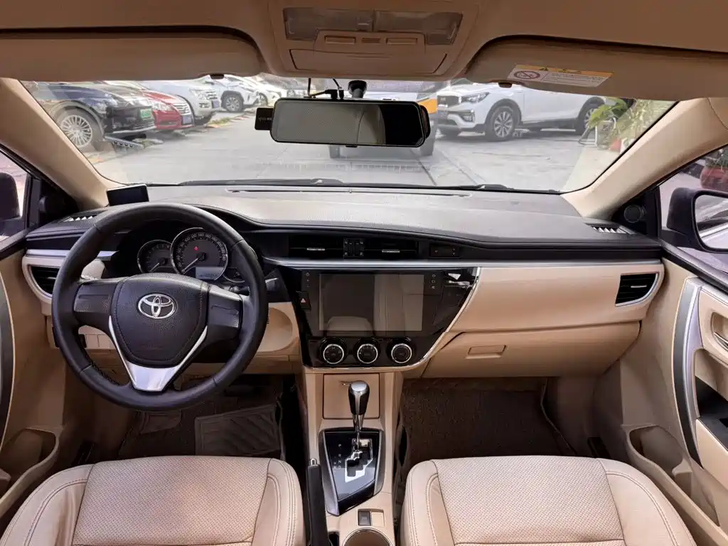 Toyota Corolla — миниатюра 7