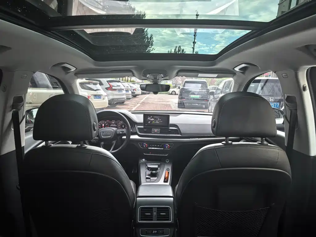Audi Q5L — миниатюра 11