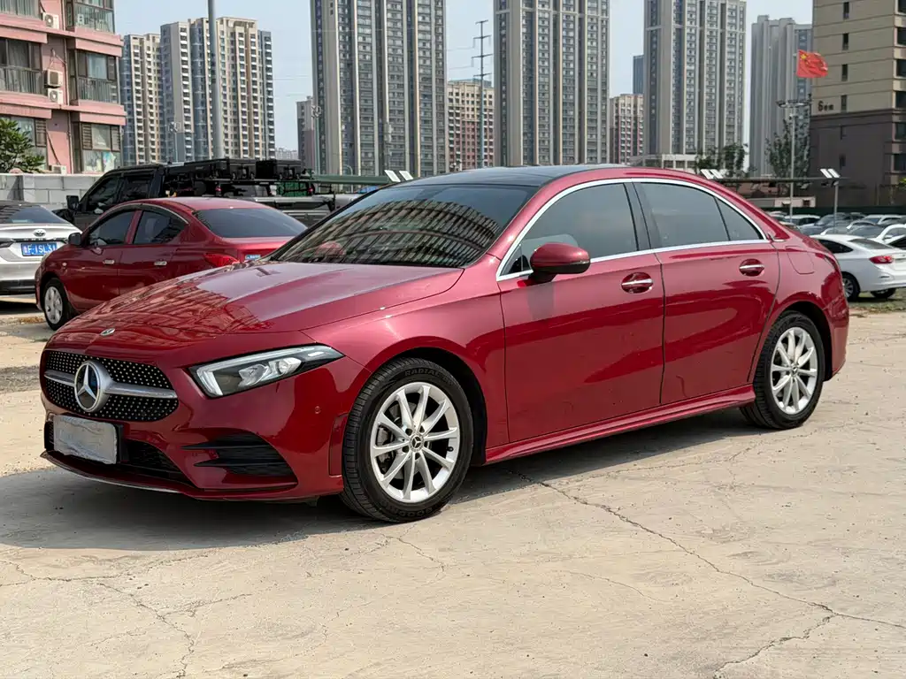 Mercedes-Benz A-Class — миниатюра 2