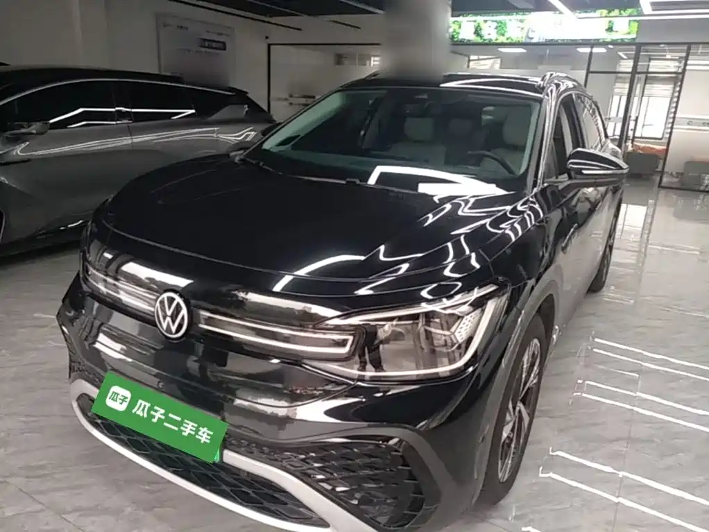 Volkswagen ID.6 Crozz