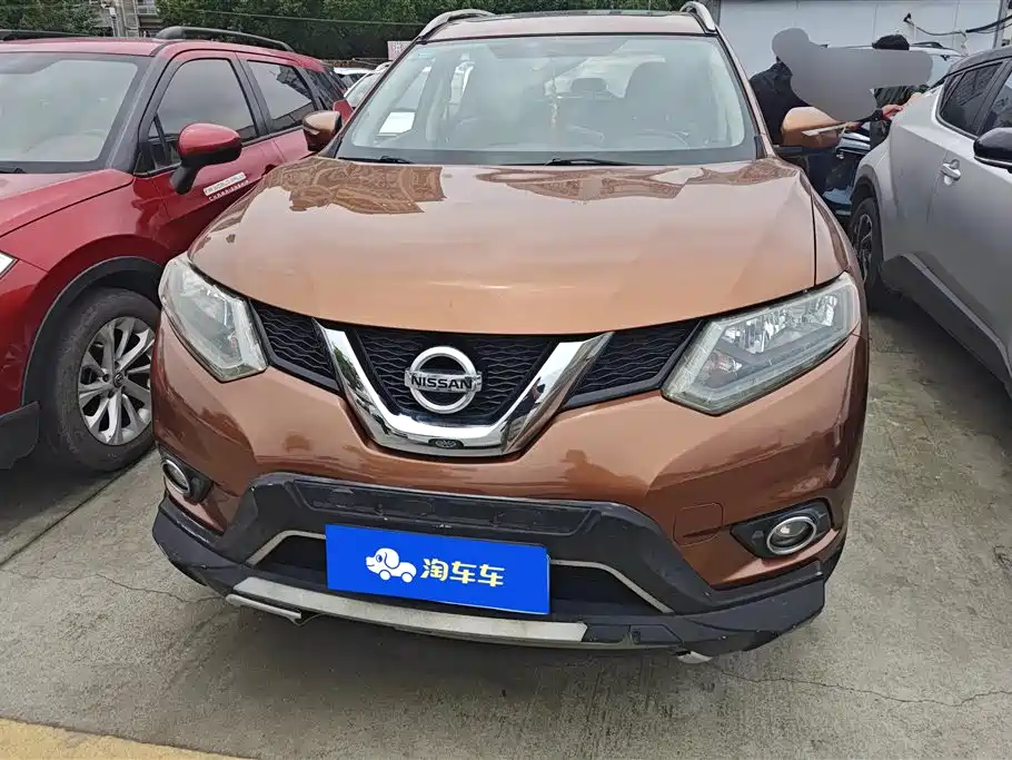 Nissan X-Trail 2014 2.0L CVT Fashion 2WD