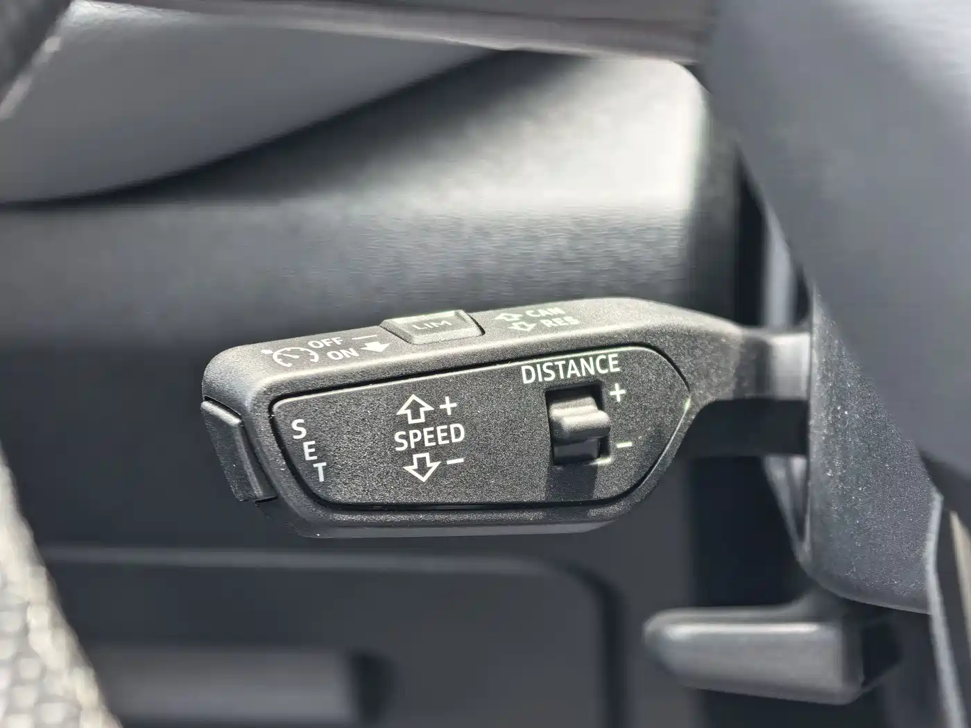 Audi Q5L id 4589487 из Китая 11